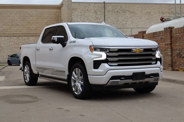 chevrolet silverado 1500 2023 1GCUDJE88PZ229705 image